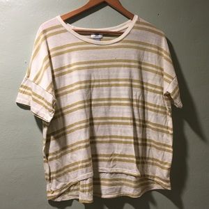 Old Navy T-shirt